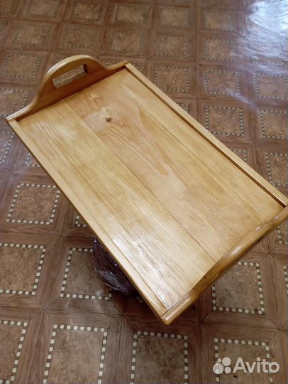 Разнос деревянный