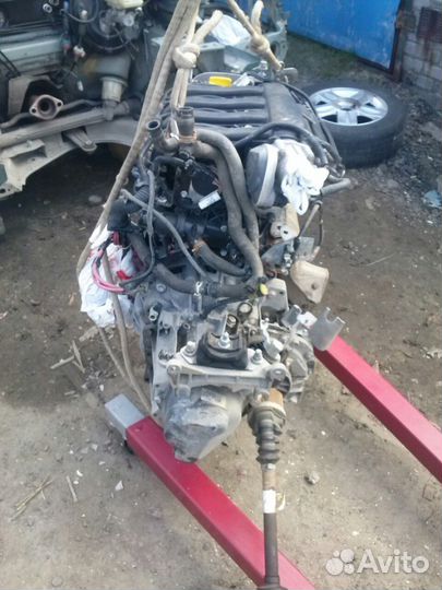 Рено Меган 2 седан