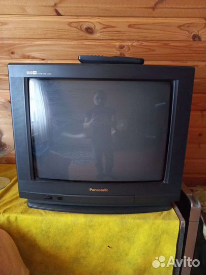 Телевизор panasonic