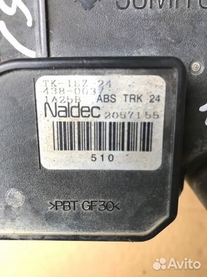 Блок ABS Isuzu Elf NKR66E 4HF1 2001