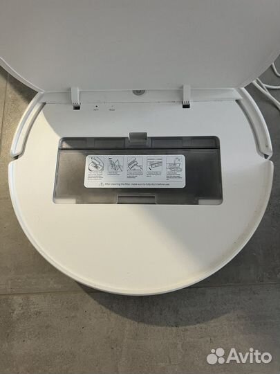 Робот-пылесос Xiaomi Mi Robot Vacuum-Mop 2 белый