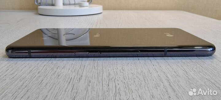 Смартфон lg v50 thinq 5g