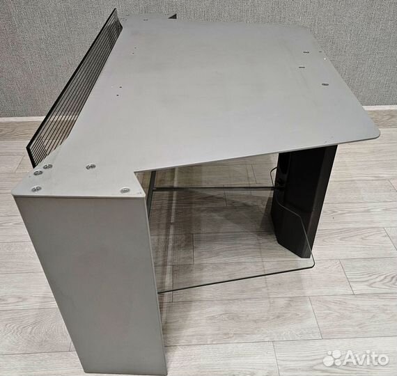 Подставка для телевизора