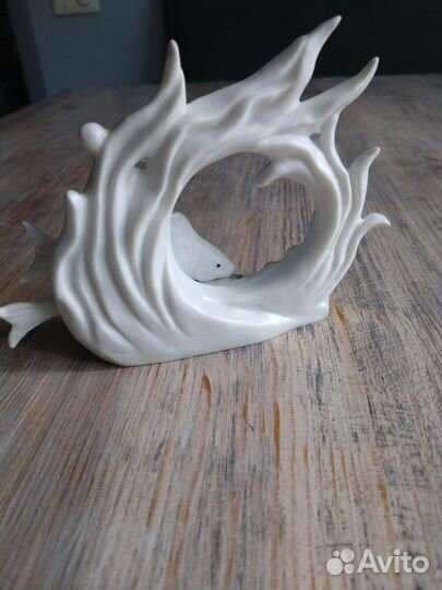 Статуэтка рыбы