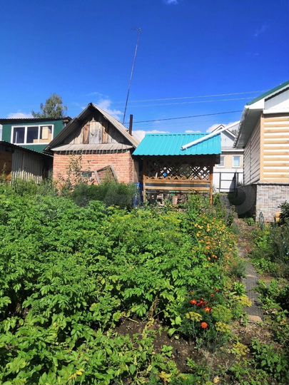 Дом 58 м² на участке 6,7 сот.