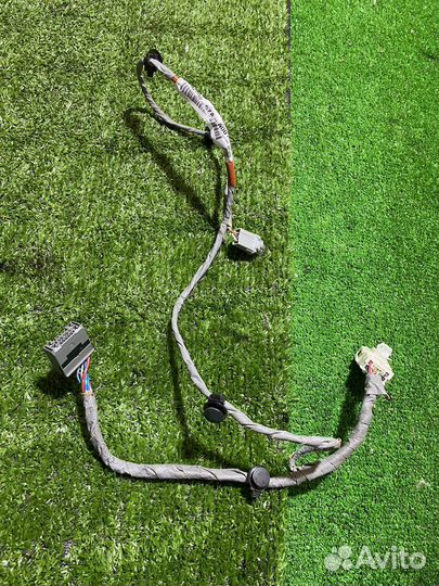 Проводка двери задняя правая Honda Pilot