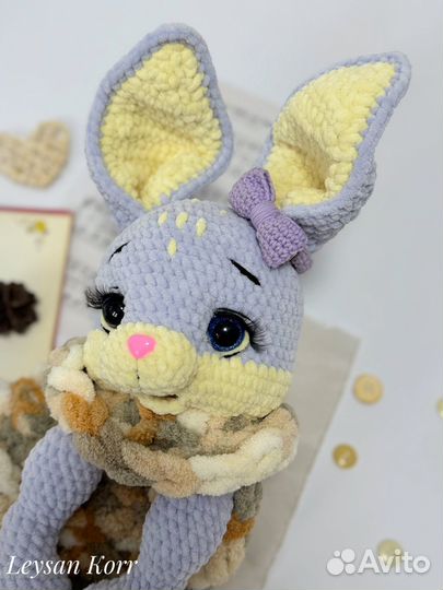 Вязаные игрушки ручной работы заяц