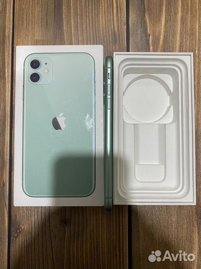 iPhone 11, 64 ГБ