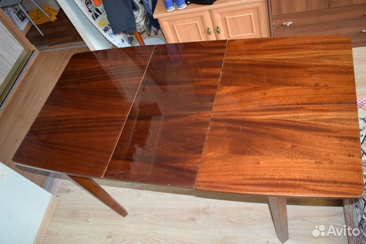 Стол раздвижной продам