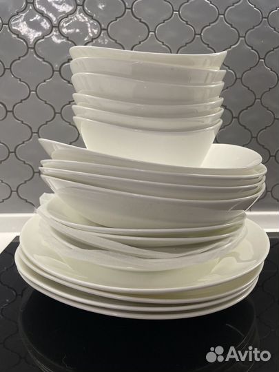 Тарелки IKEA skyn