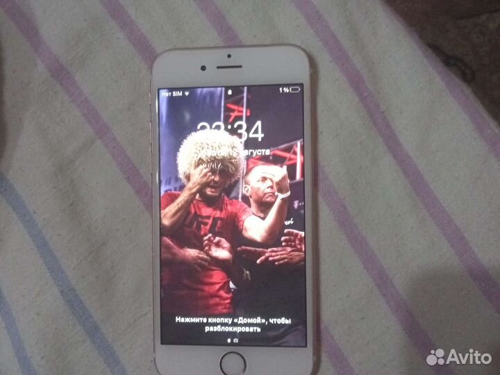 Телефон iPhone 6s