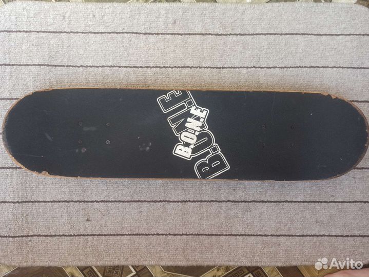 Скейтборд bone