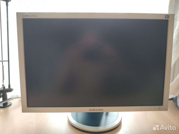 Монитор Samsung syncmaster 205BW