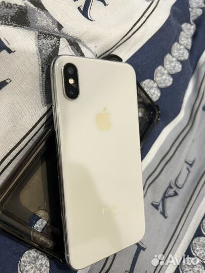 iPhone X, 256 ГБ