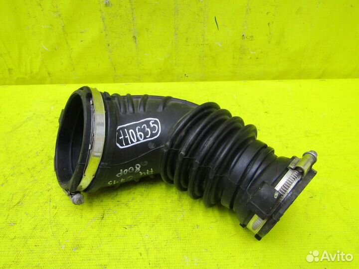 Воздуховод Audi A4 (B8) 07-16 г 110635
