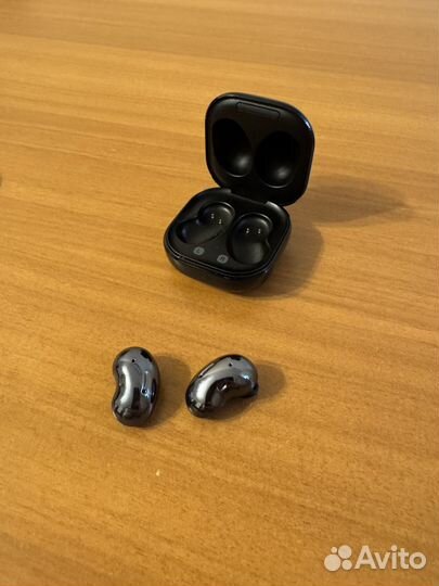Беспроводные наушники samsung galaxy buds life