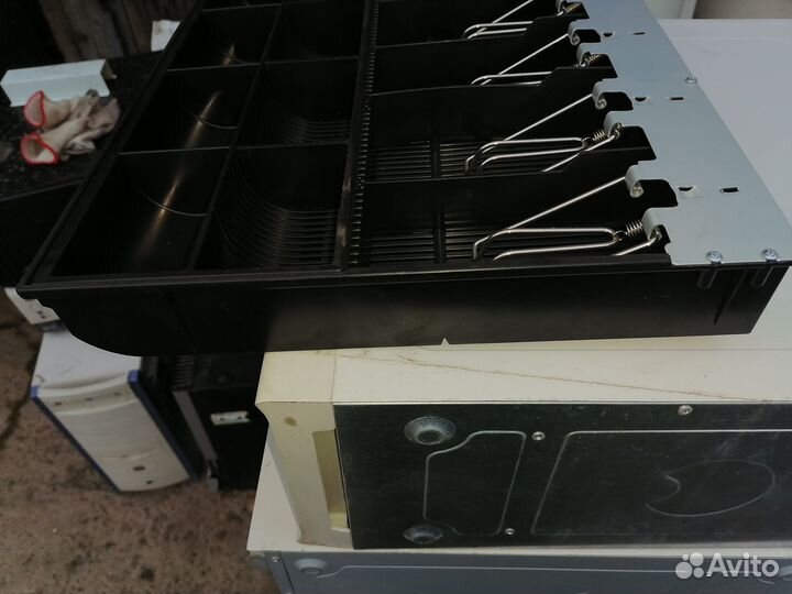 Лоток съемный для денег, мелочи и мелких деталей