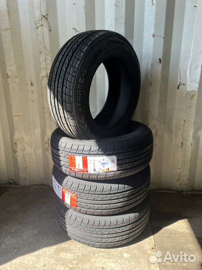 Three-A P306 205/60 R16 92H