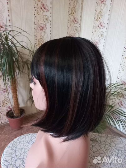 Парик женский