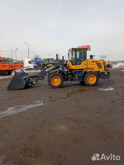 Фронтальный погрузчик Granit 930, 2024