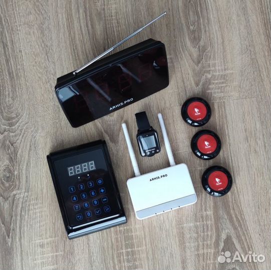 Кнопка вызова официанта,часы, табло, пульт, репите