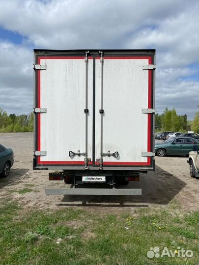 Mitsubishi Fuso Canter, 2021