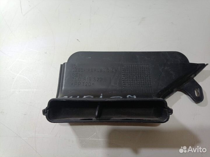 Воздуховод торпеды Audi Q7