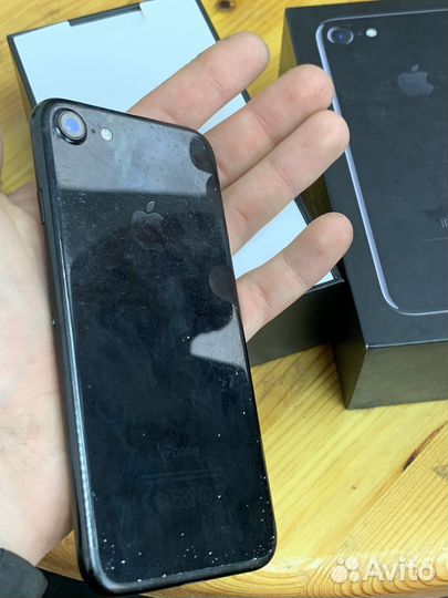 iPhone 7, 32 ГБ