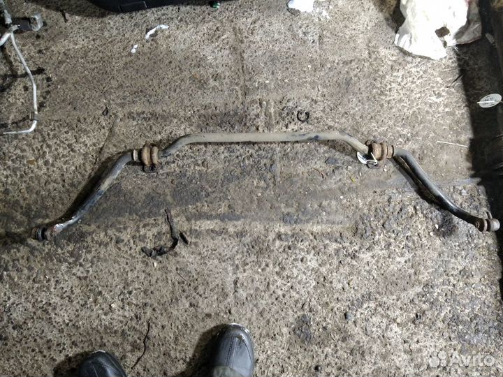 Стабилизатор передний Hyundai Matrix