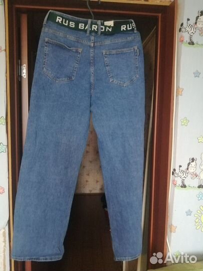 Джинсы женские