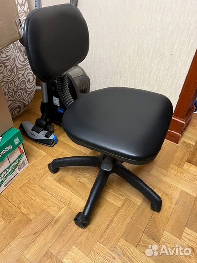 Компьютерное кресло Аленсио Лига