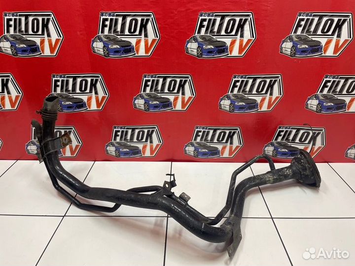 Заливная горловина топливного бака Nissan Presage