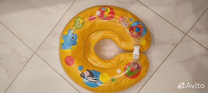 Ванночка для купания с горкой и круг на шею