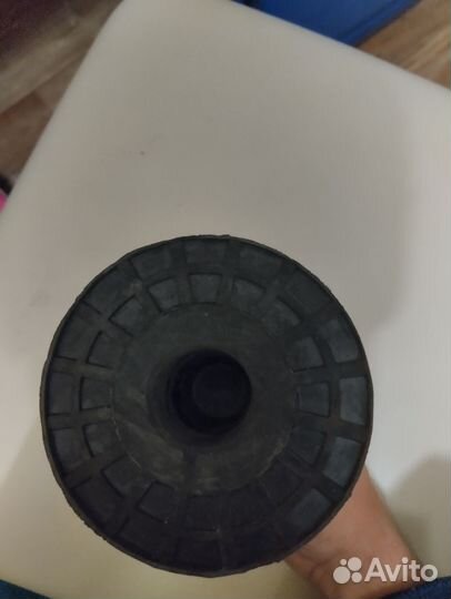 Прокладки задних пружин,верхние