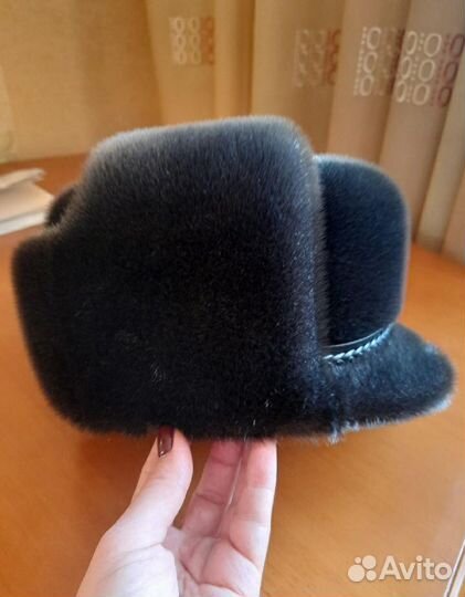 Мужская шапка