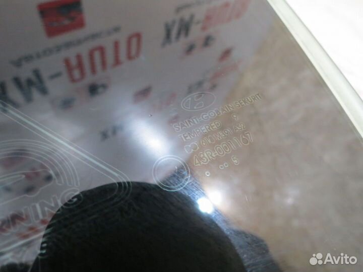 Стекло двери переднее левое Hyundai i30 2