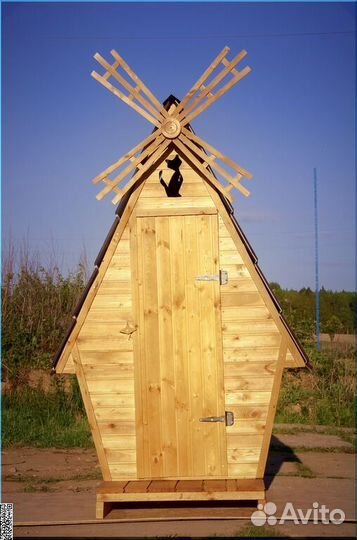 Дачный туалет деревянный SHP795