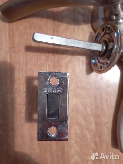 Дверные ручки межкомнатные