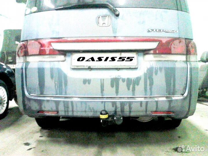 Заводские фаркопы на Honda Stepwgn Хонда Степвагон