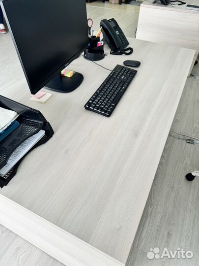 Стол офисный компьютерный