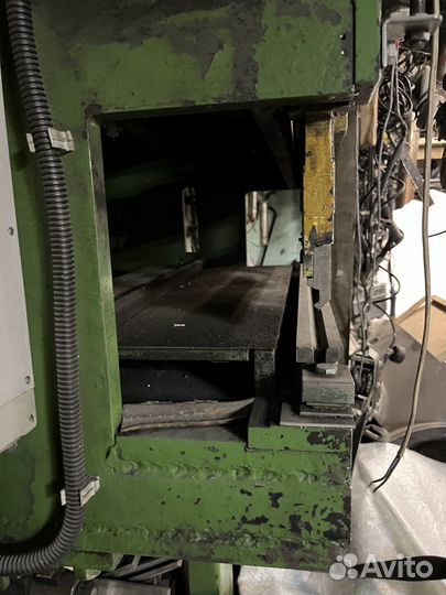 Гибочный станок для листового металла