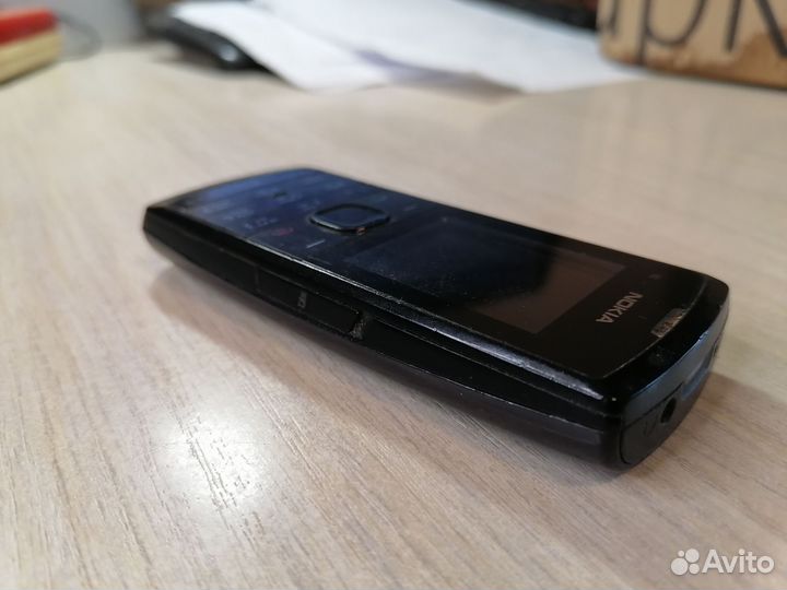 Nokia X1-00