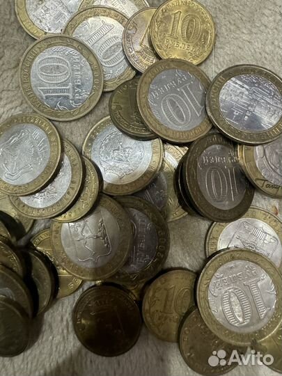 Юбилейные монеты