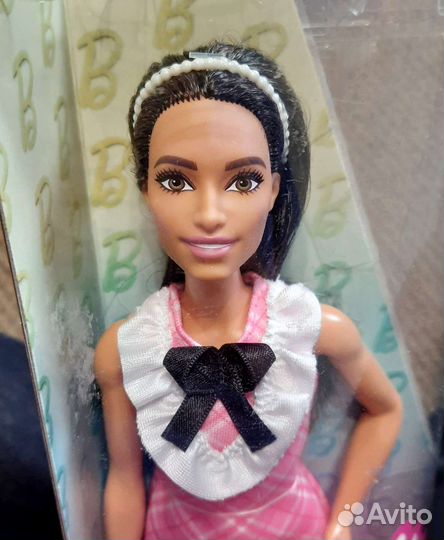 Barbie Fashionistas 186, 201, 207, 209