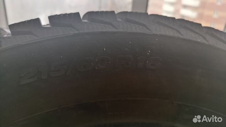 Viatti Brina Nordico V-522 215/60 R16 95T