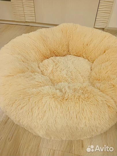 Домик-лежанка для кошек и собака мелких пород