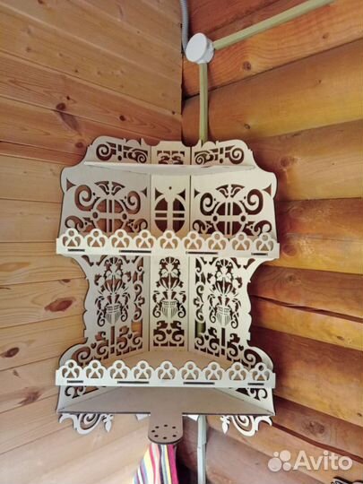 Полка для икон деревянная резная