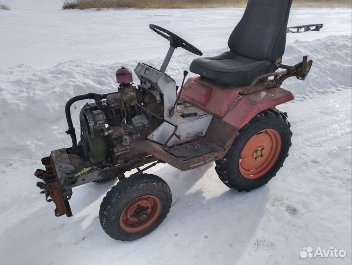 Мини-трактор КУРГАНМАШЗАВОД КМЗ-012, 1994