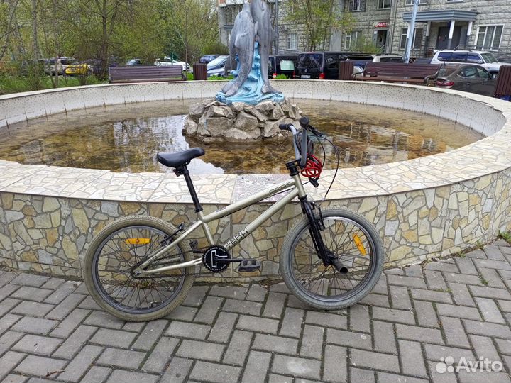 Трюковой велосипед BMX tech team goof