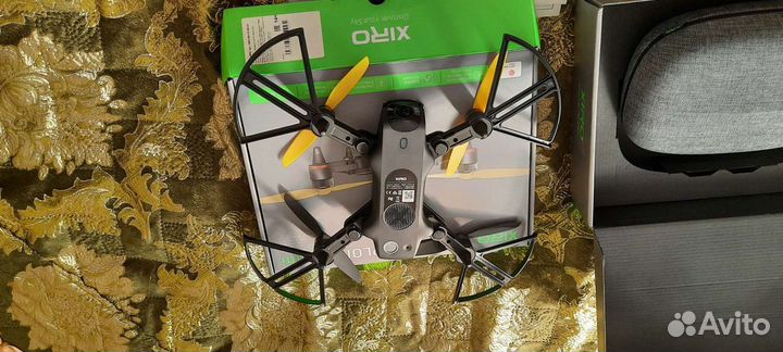 Квадрокоптер xiro xplorer mini